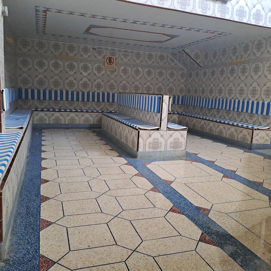 حمام البستان