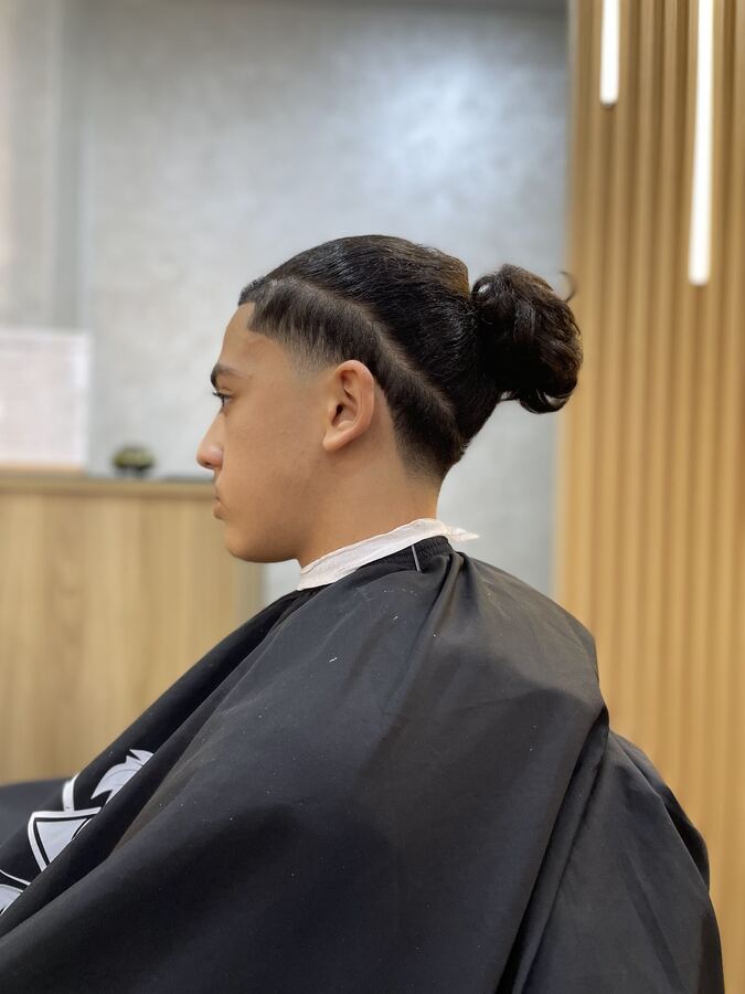 BARBER’S TEAM