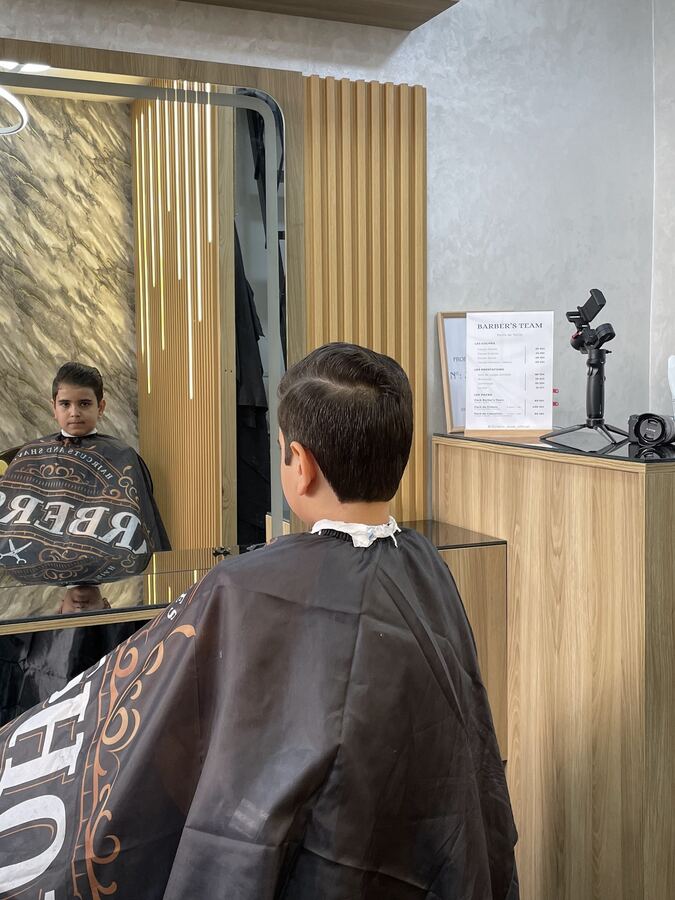 BARBER’S TEAM