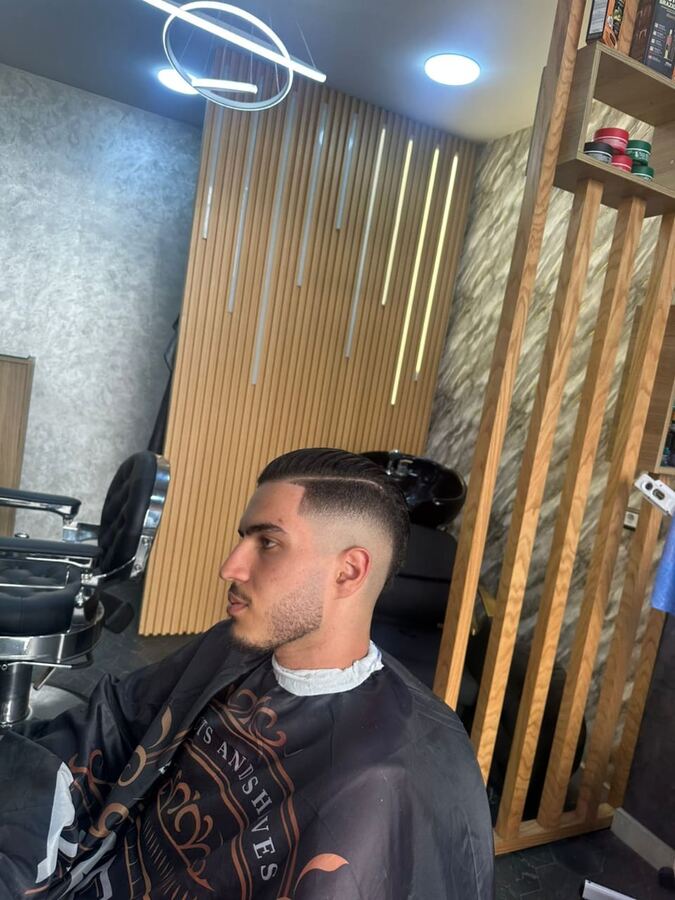 BARBER’S TEAM