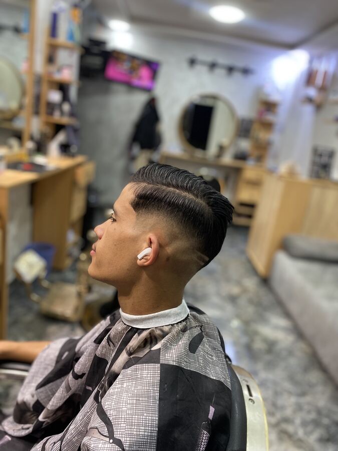 M9AYES Barber Shop
