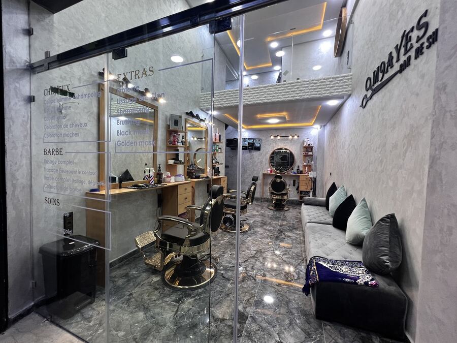 M9AYES Barber Shop