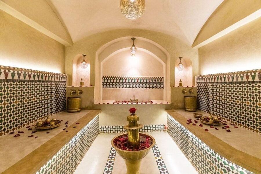 Para Reina Centre De Beauté-Spa